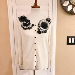 Women’s White Cardigan. Floral Brooch